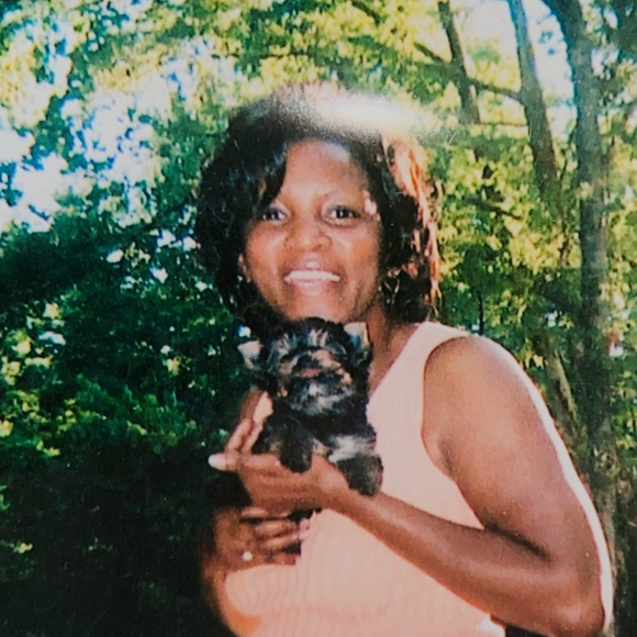 Meet your Posher, Karen - Picture 1 of 1